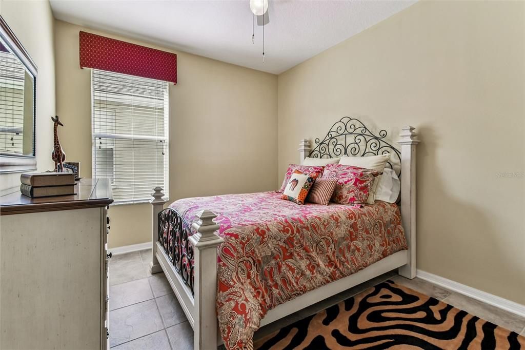 For Sale: $515,900 (5 beds, 3 baths, 2652 Square Feet)