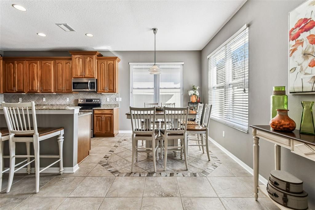 For Sale: $515,900 (5 beds, 3 baths, 2652 Square Feet)