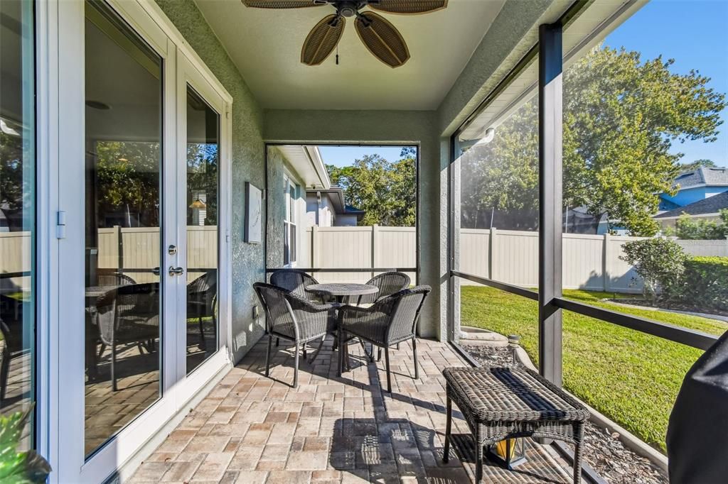 For Sale: $515,900 (5 beds, 3 baths, 2652 Square Feet)