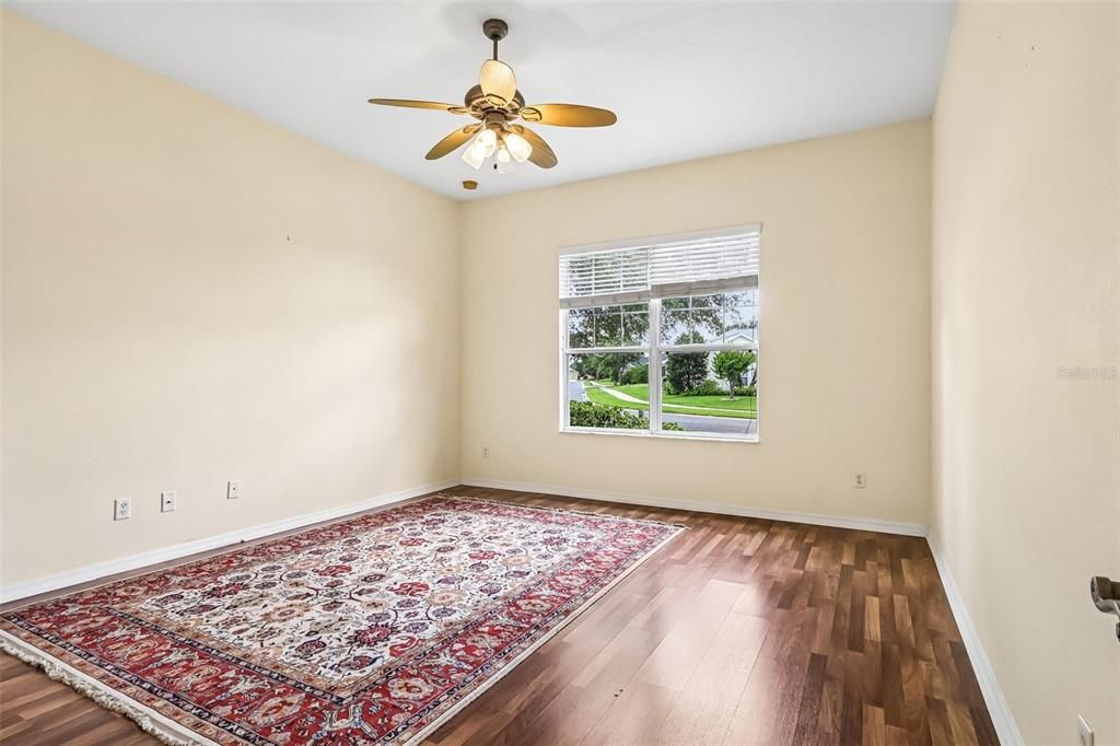 For Sale: $433,000 (3 beds, 2 baths, 2407 Square Feet)