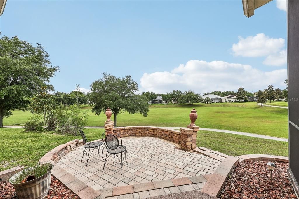 For Sale: $433,000 (3 beds, 2 baths, 2407 Square Feet)
