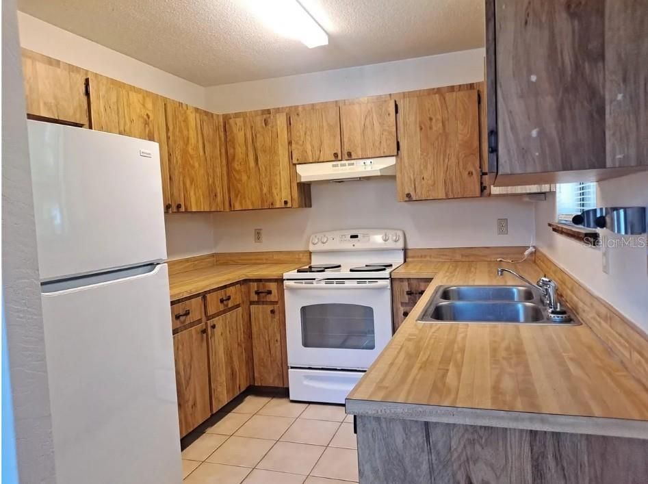 В аренду: $1,499 (2 спален, 2 ванн, 1025 Квадратных фут)