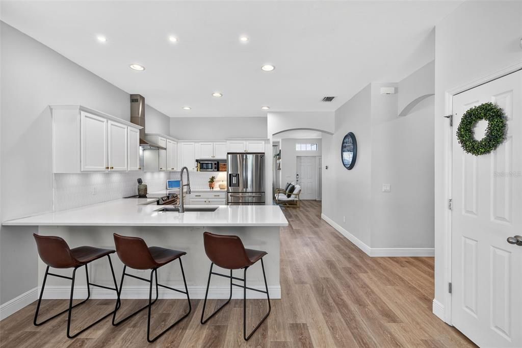 For Sale: $349,900 (4 beds, 2 baths, 1853 Square Feet)