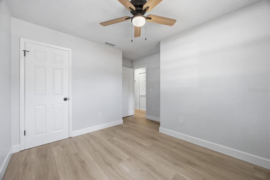 For Sale: $244,900 (3 beds, 1 baths, 1000 Square Feet)