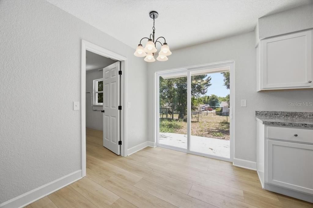 For Sale: $244,900 (3 beds, 1 baths, 1000 Square Feet)