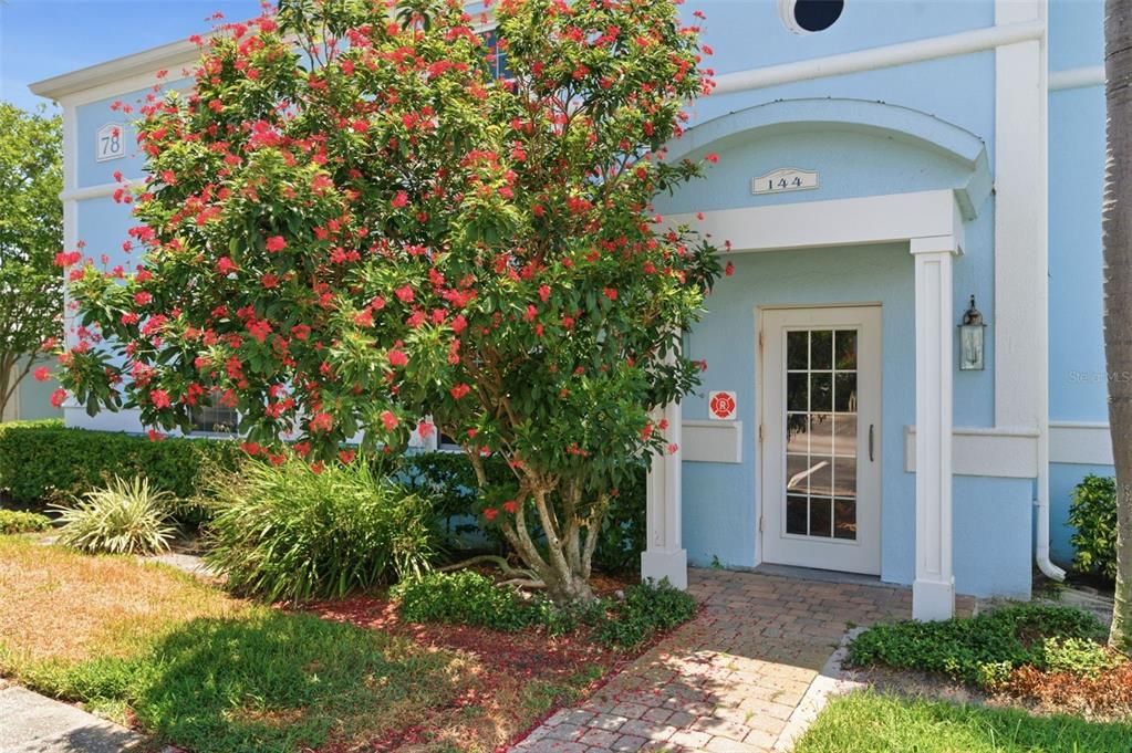 For Sale: $846,000 (6 beds, 0 baths, 1018 Square Feet)