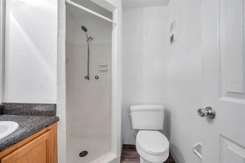 For Sale: $846,000 (6 beds, 0 baths, 1018 Square Feet)