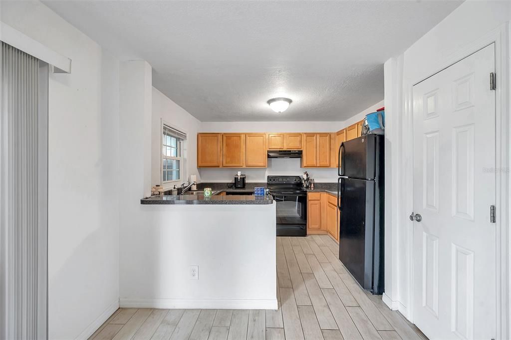 For Sale: $846,000 (6 beds, 0 baths, 1018 Square Feet)