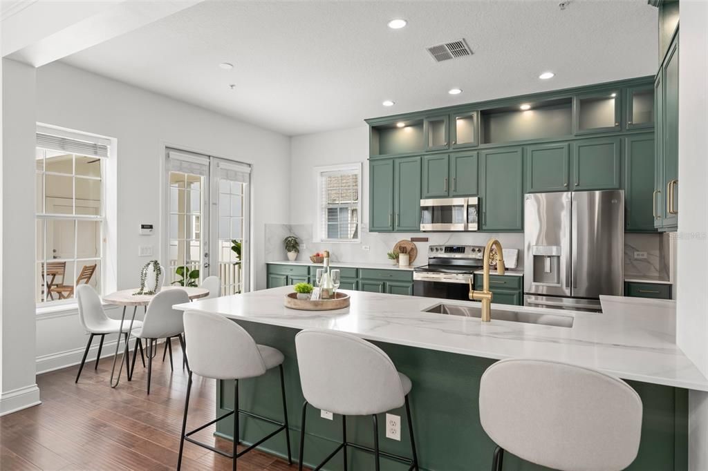 For Sale: $1,149,000 (4 beds, 3 baths, 2731 Square Feet)