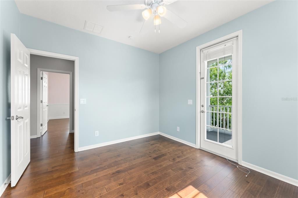 For Sale: $1,149,000 (4 beds, 3 baths, 2731 Square Feet)
