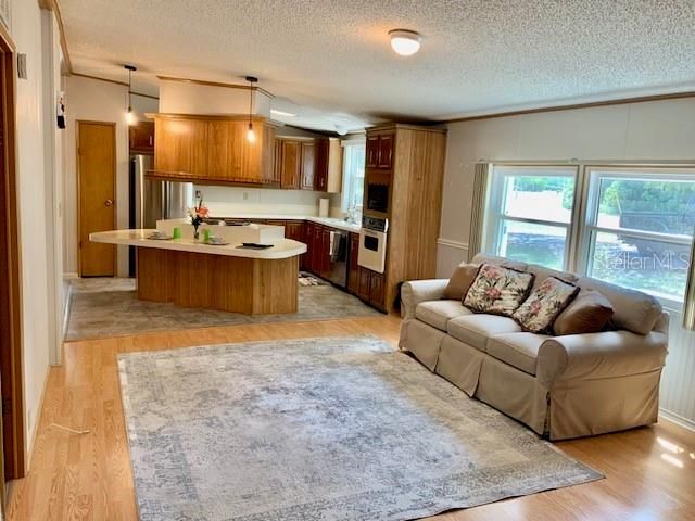 For Rent: $1,595 (2 beds, 2 baths, 1482 Square Feet)