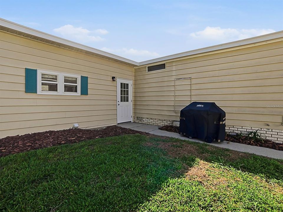En Venta: $215,000 (2 camas, 2 baños, 1358 Pies cuadrados)