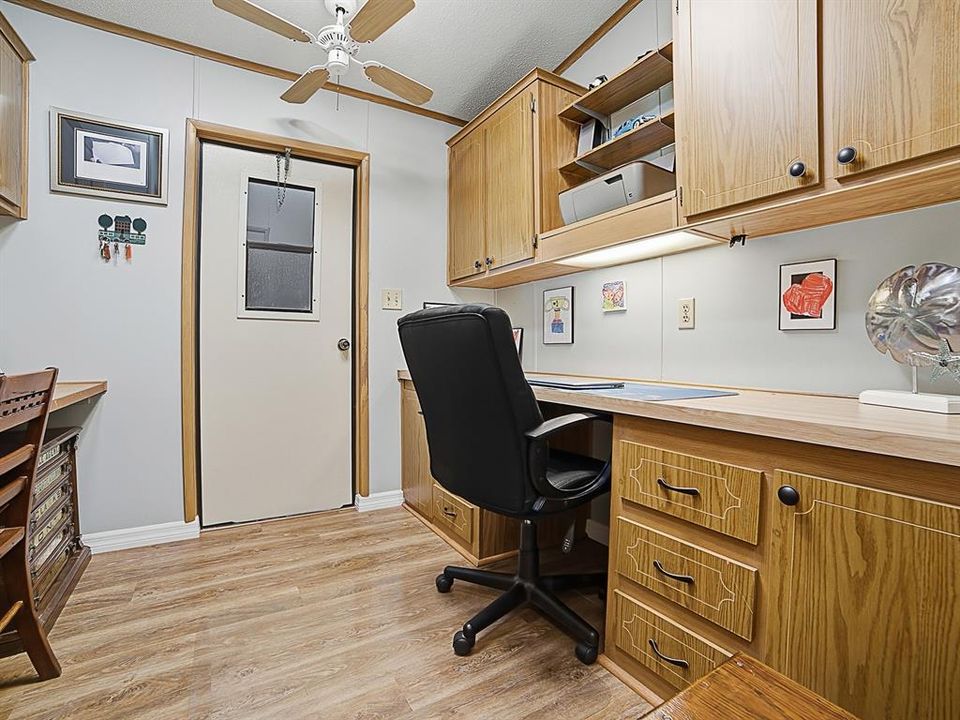 En Venta: $215,000 (2 camas, 2 baños, 1358 Pies cuadrados)