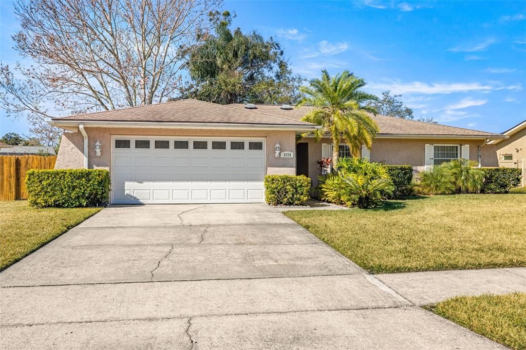 Active With Contract: $3,250 (3 beds, 2 baths, 1528 Square Feet)