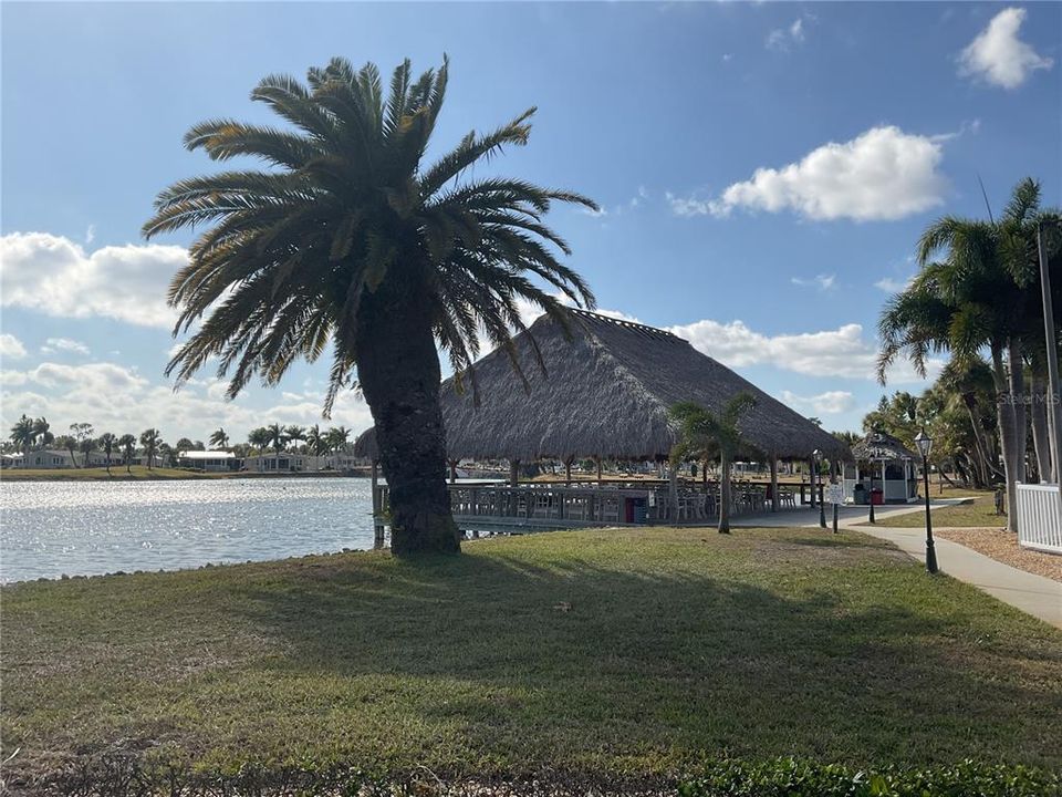 For Sale: $190,000 (2 beds, 2 baths, 1152 Square Feet)