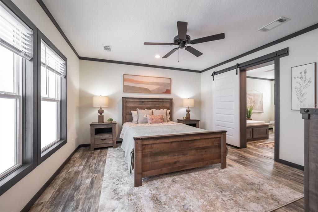 For Sale: $285,000 (3 beds, 2 baths, 1530 Square Feet)