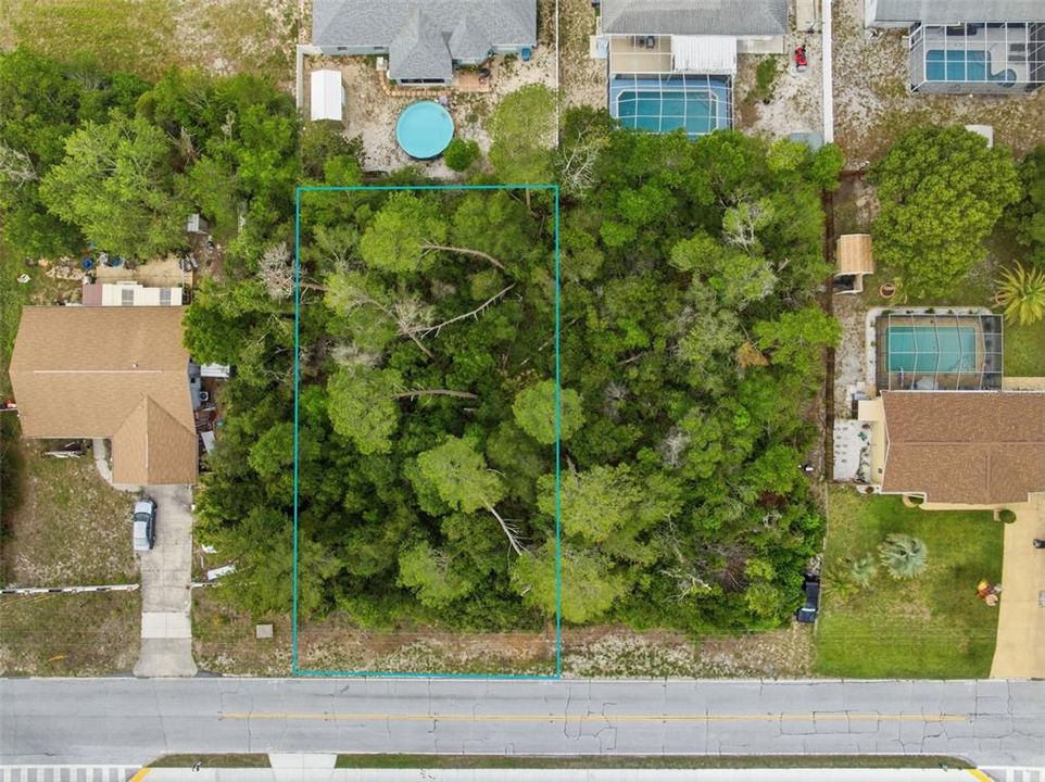 En Venta: $75,000 (0.23 acres)