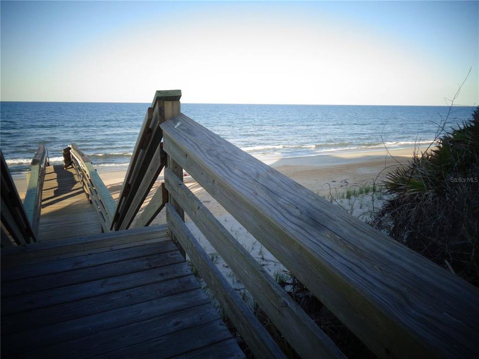 For Sale: $1,290,000 (0.39 acres)