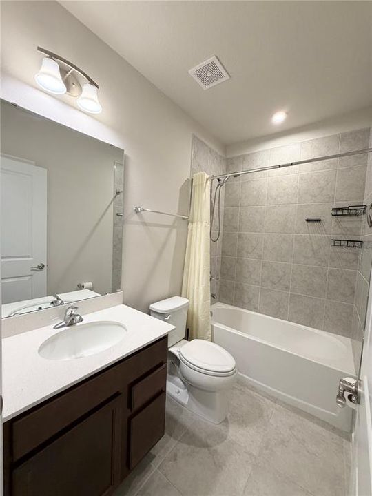 For Sale: $360,000 (3 beds, 2 baths, 1554 Square Feet)