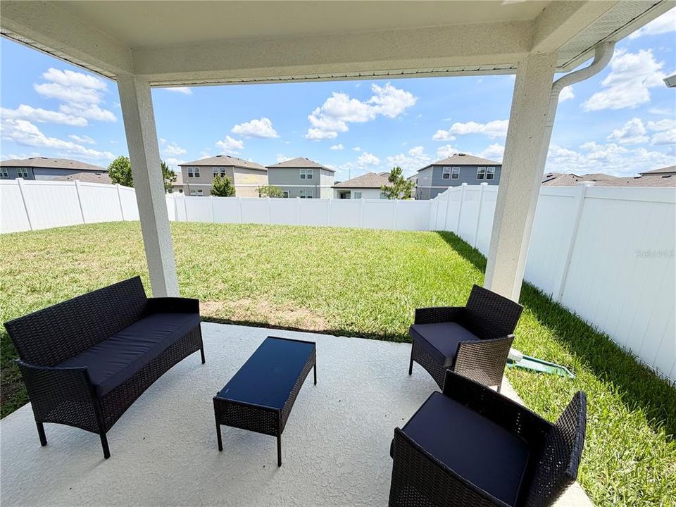 For Sale: $360,000 (3 beds, 2 baths, 1554 Square Feet)