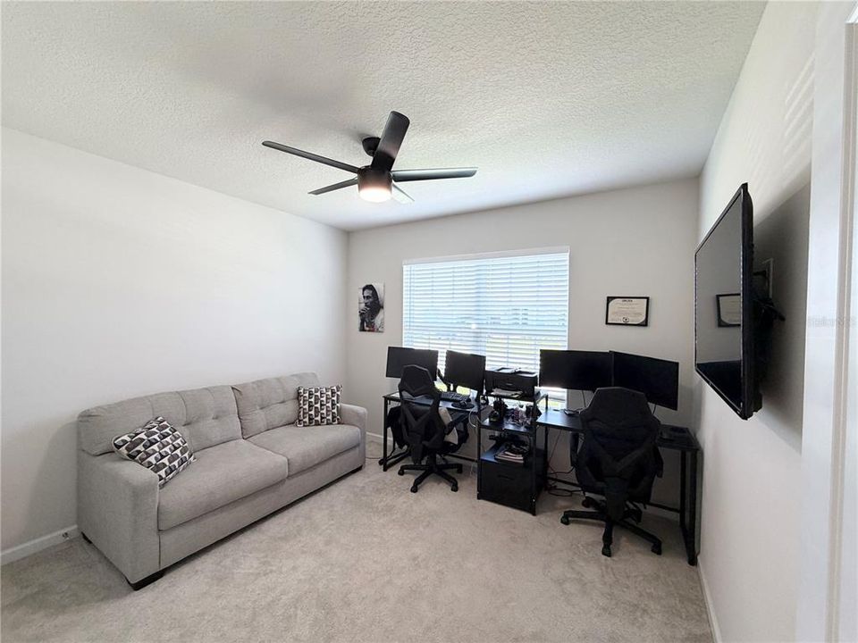 For Sale: $360,000 (3 beds, 2 baths, 1554 Square Feet)