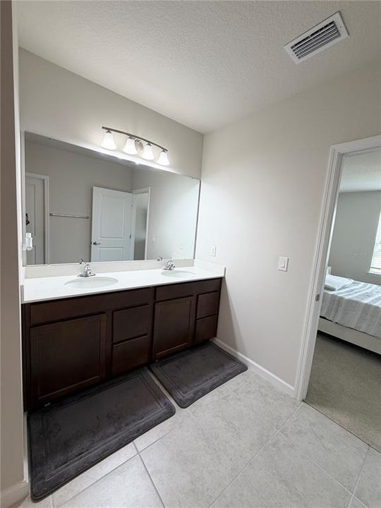 For Sale: $360,000 (3 beds, 2 baths, 1554 Square Feet)