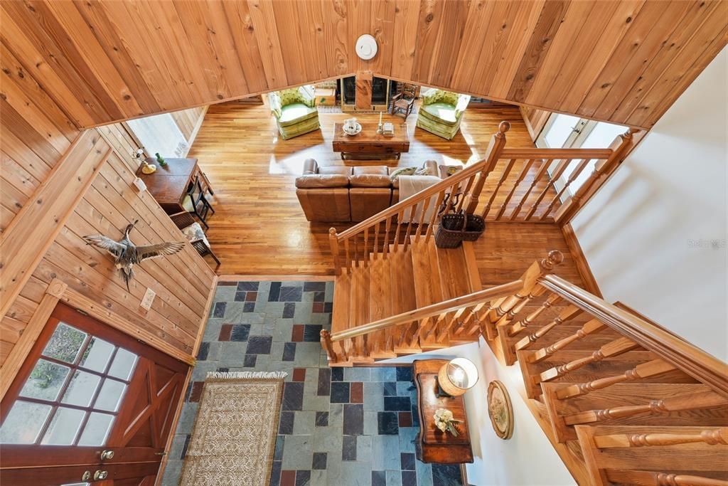 For Sale: $499,000 (3 beds, 3 baths, 2408 Square Feet)