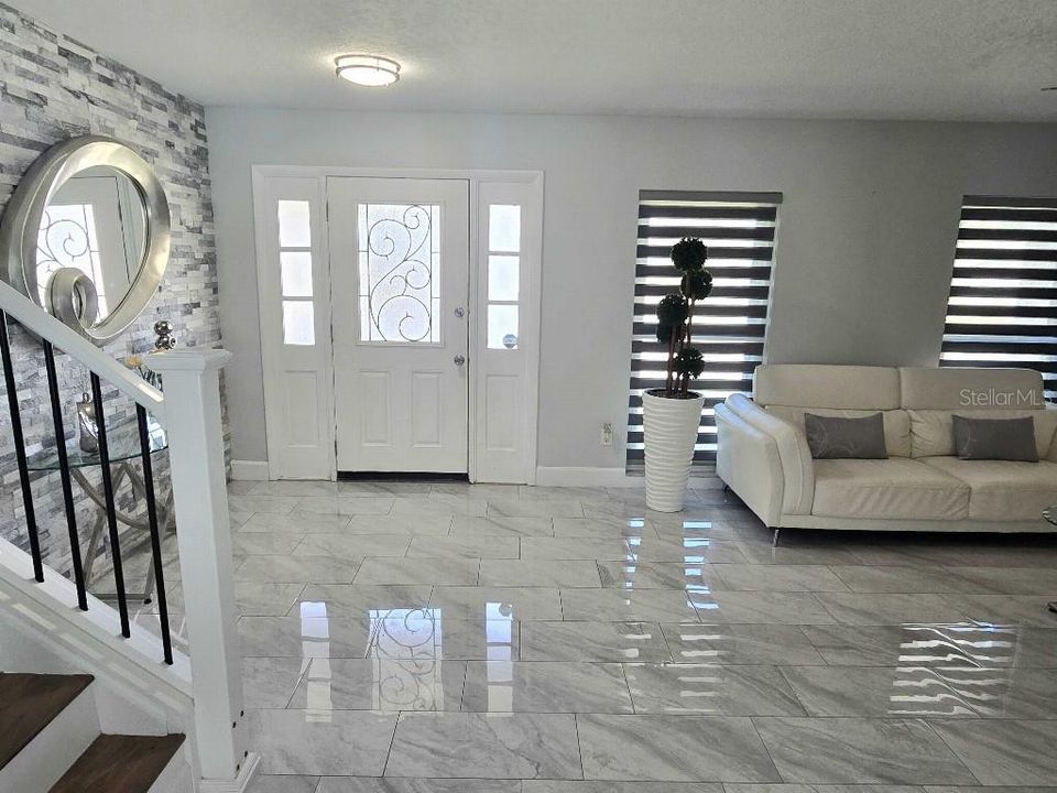 En Venta: $609,000 (4 camas, 3 baños, 2434 Pies cuadrados)