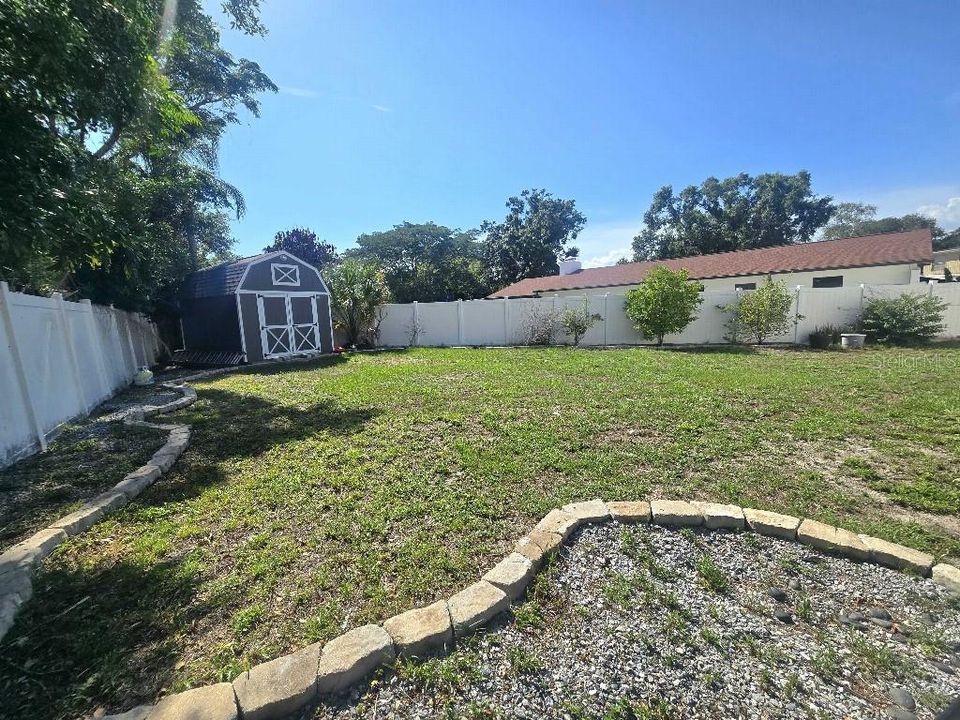En Venta: $609,000 (4 camas, 3 baños, 2434 Pies cuadrados)