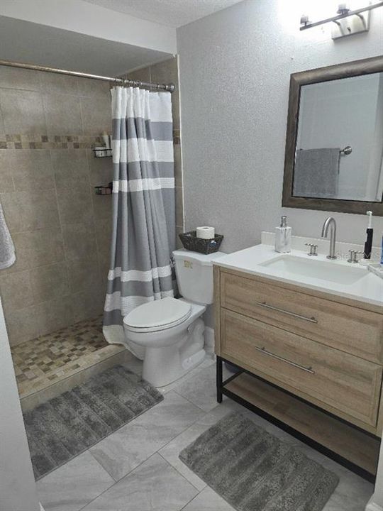En Venta: $609,000 (4 camas, 3 baños, 2434 Pies cuadrados)