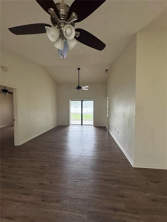 For Rent: $1,750 (3 beds, 2 baths, 1623 Square Feet)