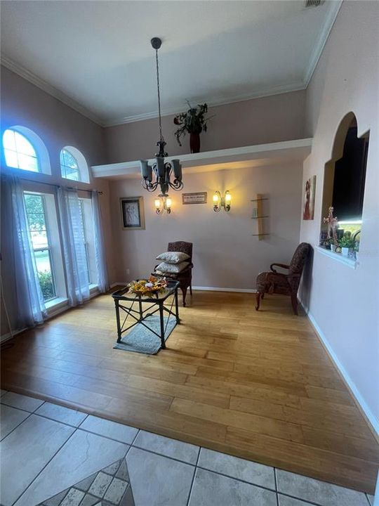 For Sale: $349,990 (4 beds, 3 baths, 2046 Square Feet)