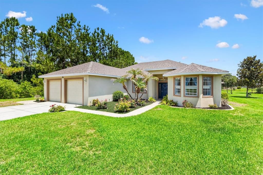 For Sale: $625,000 (3 beds, 2 baths, 1994 Square Feet)
