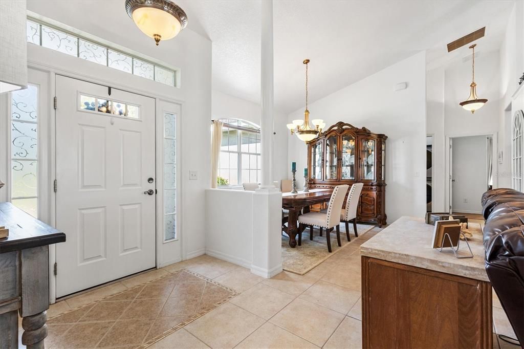 For Sale: $625,000 (3 beds, 2 baths, 1994 Square Feet)