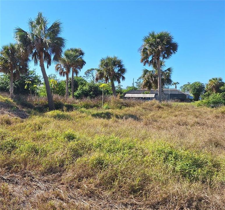 待售: $79,000 (0.23 acres)