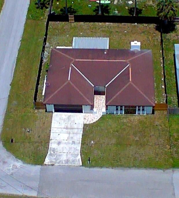 На продажу: $299,900 (3 спален, 2 ванн, 1748 Квадратных фут)