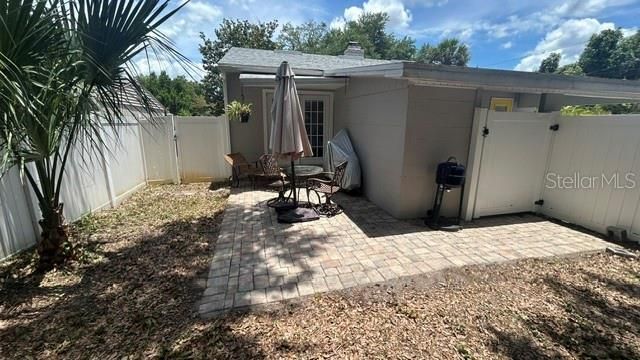 На продажу: $479,900 (3 спален, 1 ванн, 1322 Квадратных фут)