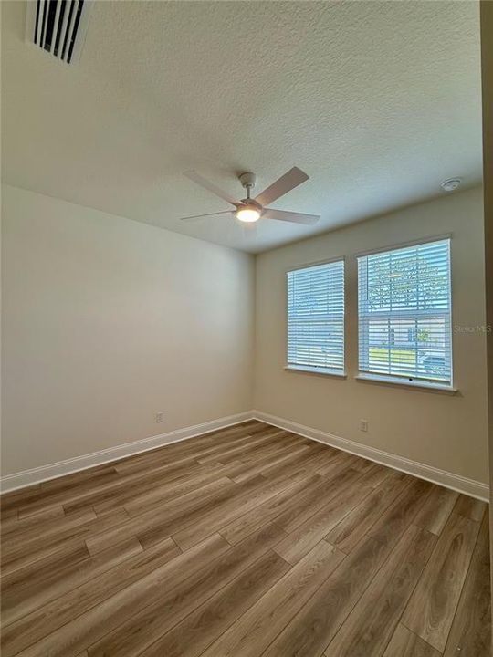 For Rent: $2,800 (4 beds, 2 baths, 2003 Square Feet)