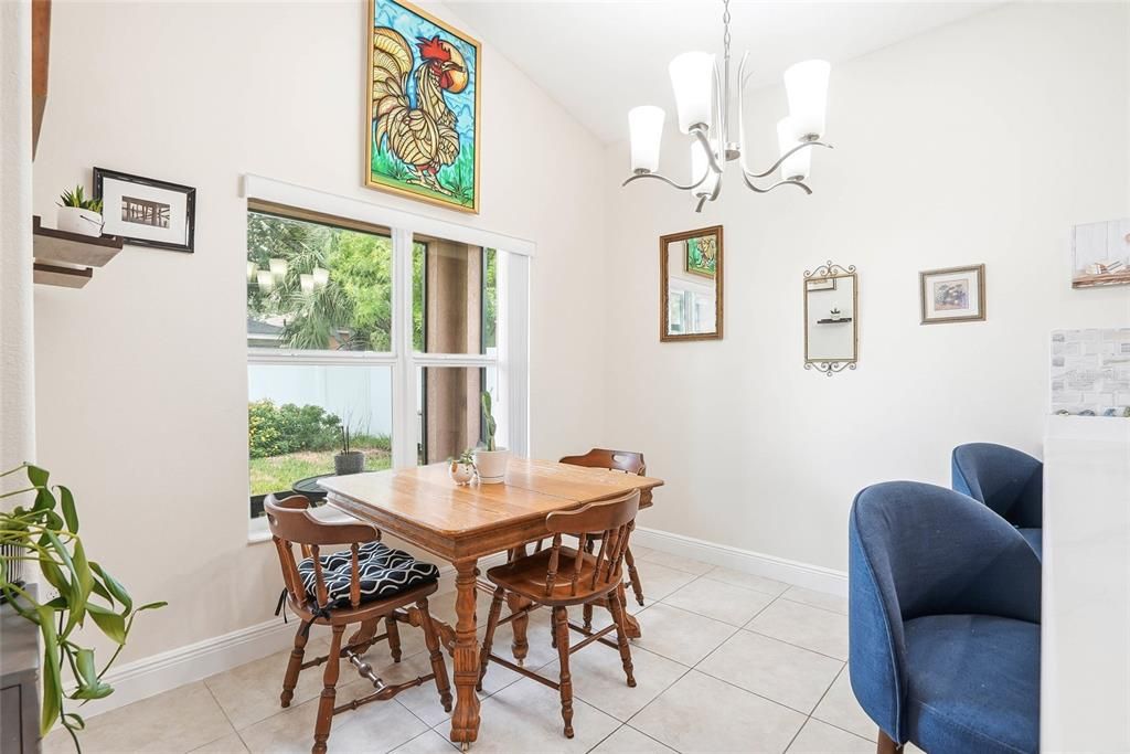 En Venta: $585,000 (3 camas, 2 baños, 1601 Pies cuadrados)