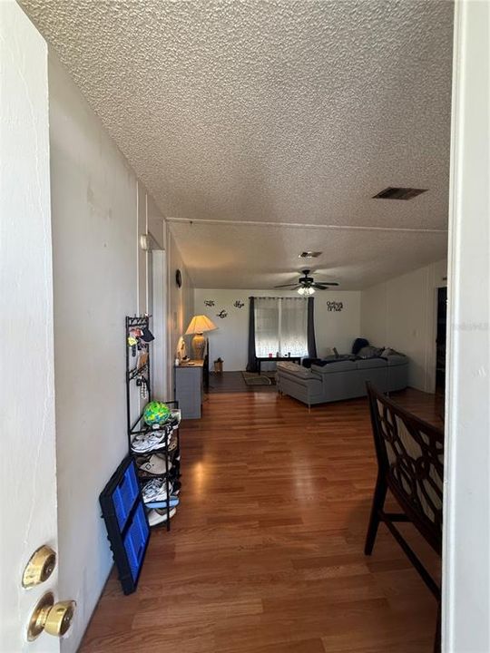 For Sale: $155,900 (3 beds, 2 baths, 1497 Square Feet)