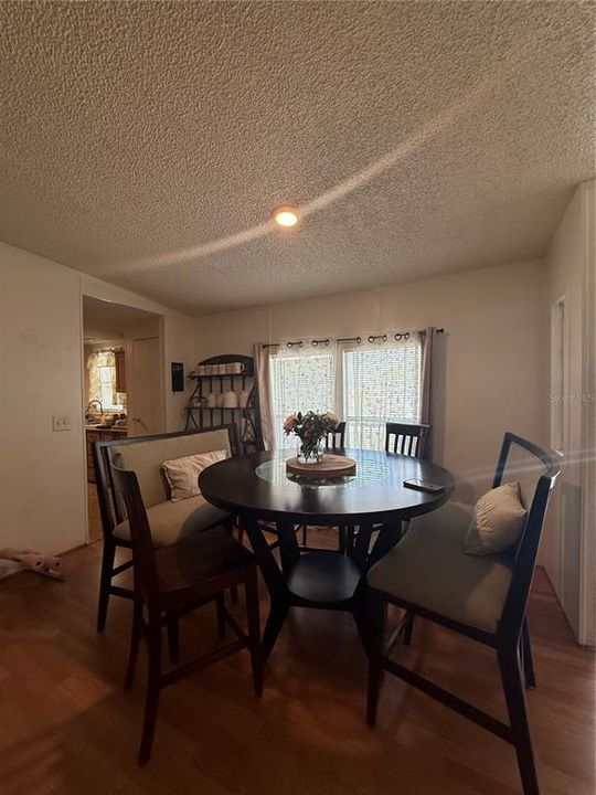 For Sale: $155,900 (3 beds, 2 baths, 1497 Square Feet)