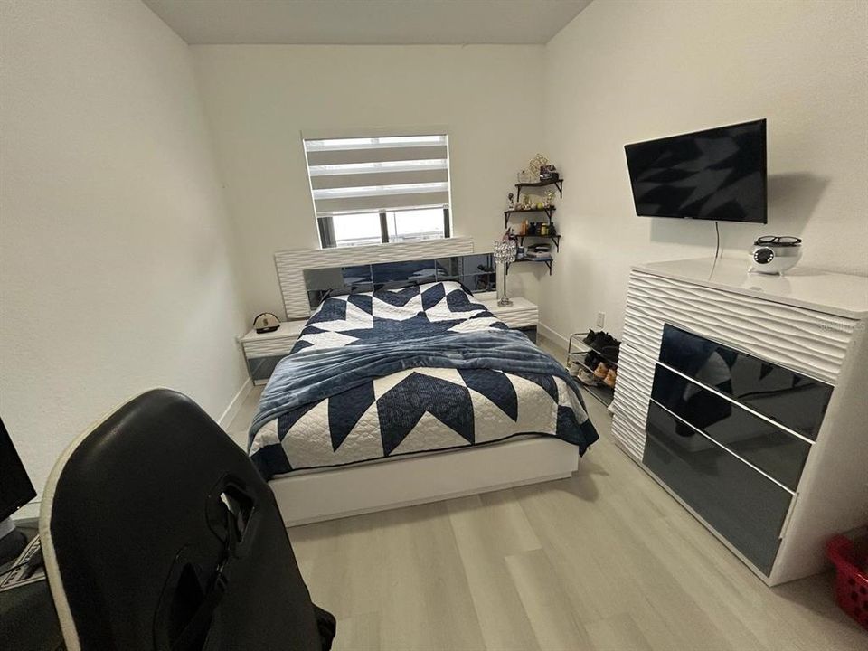 For Sale: $425,000 (4 beds, 3 baths, 1680 Square Feet)