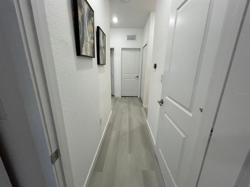 For Sale: $425,000 (4 beds, 3 baths, 1680 Square Feet)