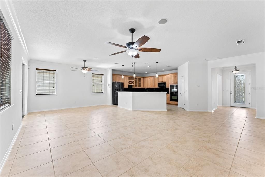For Sale: $449,900 (3 beds, 2 baths, 2174 Square Feet)