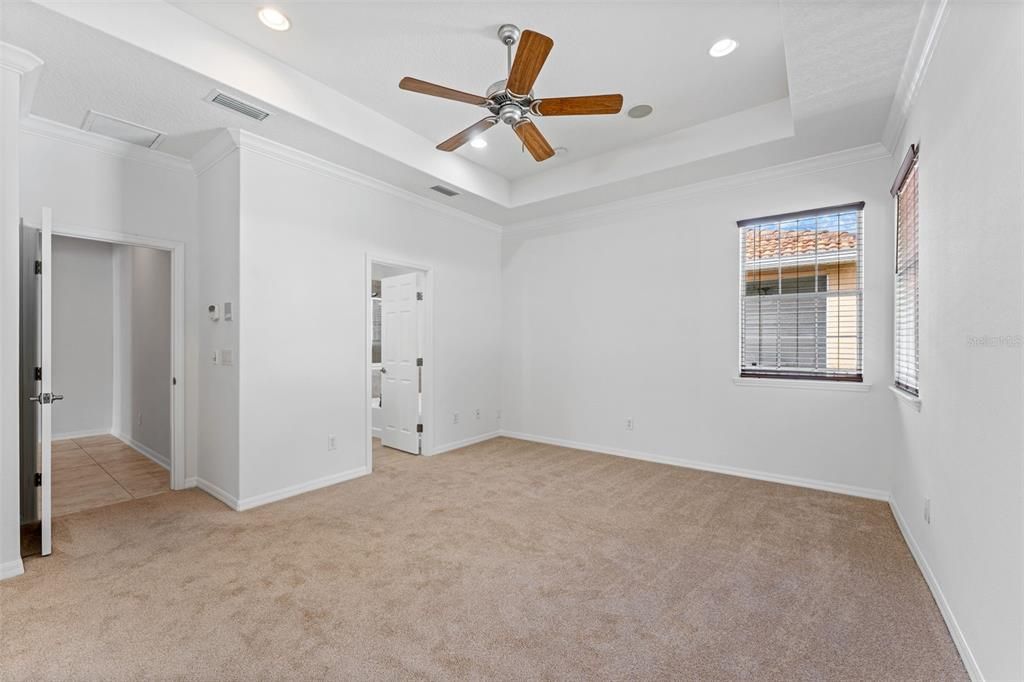 For Sale: $449,900 (3 beds, 2 baths, 2174 Square Feet)