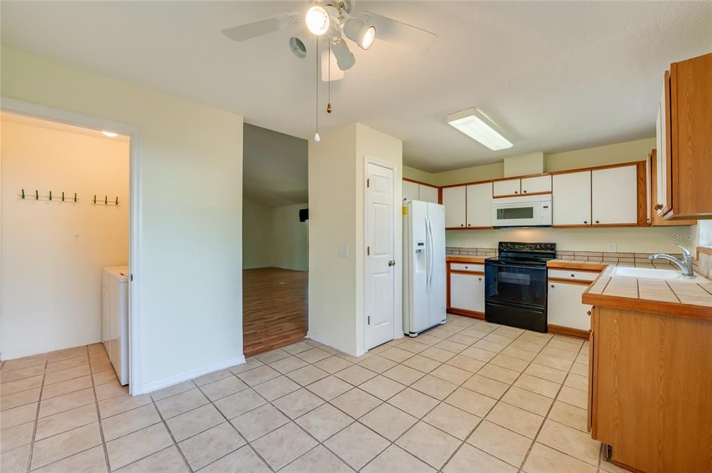 For Sale: $465,000 (4 beds, 2 baths, 1758 Square Feet)