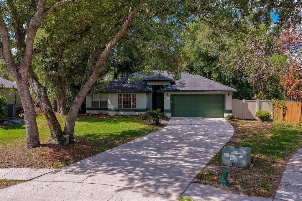 For Sale: $465,000 (4 beds, 2 baths, 1758 Square Feet)