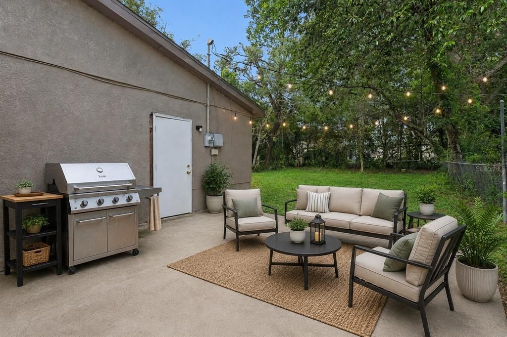For Sale: $250,000 (3 beds, 2 baths, 1672 Square Feet)