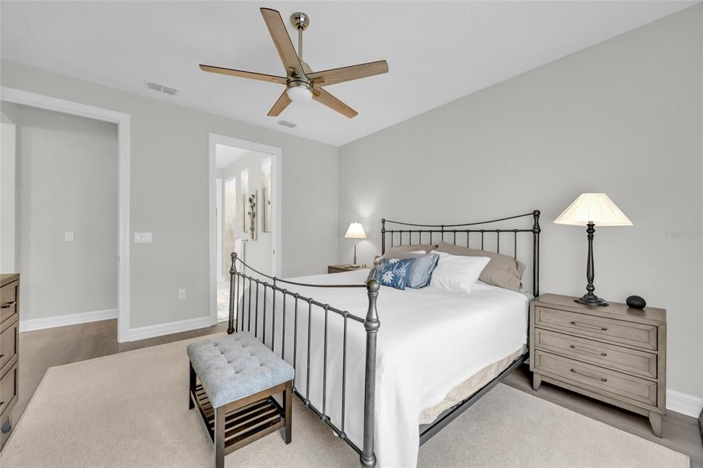 For Sale: $600,000 (3 beds, 2 baths, 1737 Square Feet)