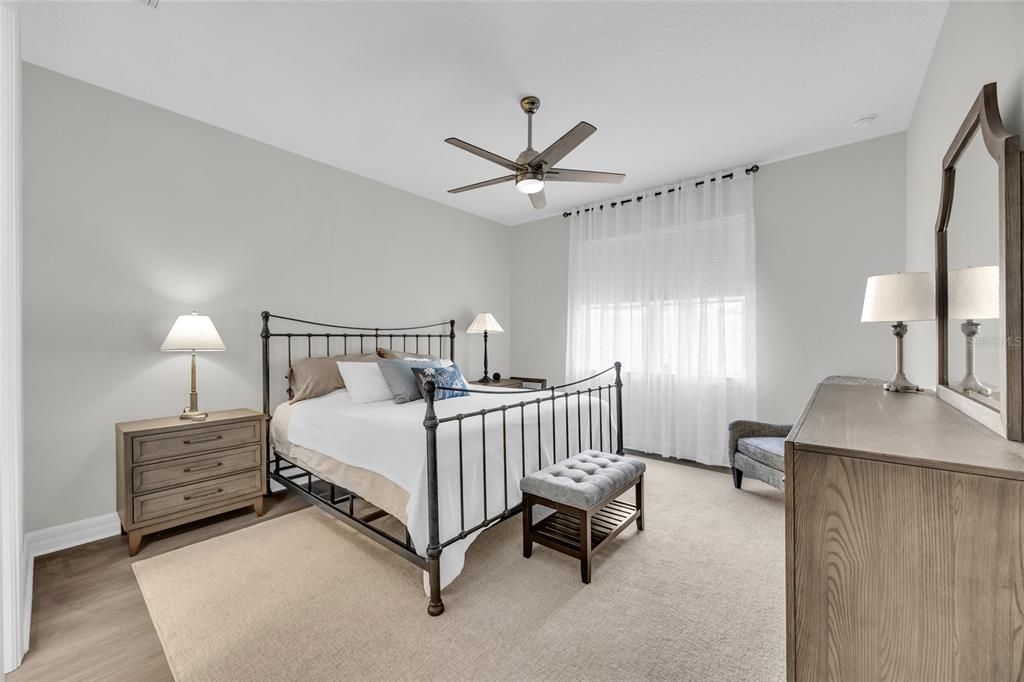 For Sale: $600,000 (3 beds, 2 baths, 1737 Square Feet)